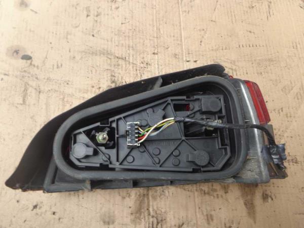 FEU ARRIERE GAUCHE PEUGEOT 106 -6/1996 - Vue 2